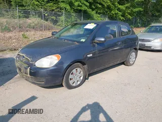 2010 Hyundai Accent GS z VIN KMHCM3AC9AU152747, wystawiony jako IAAI lot #42413342 z przebiegiem 74 544 mil mil oraz . Historia ofert i sprzedaży dostępna na DreamBid. Obrazek 2.