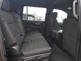 2021 Chevrolet Suburban LS z VIN 1GNSKBKD7MR420989, wystawiony jako Copart lot #46903795 z przebiegiem 40 895 mil mil oraz Szkoda całkowita • Salvage title. Historia ofert i sprzedaży dostępna na DreamBid. Obrazek 11.