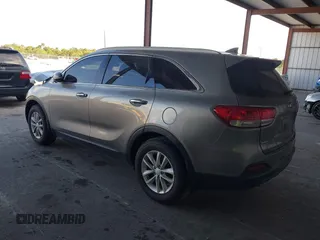 2018 Kia Sorento L with VIN 5XYPG4A37JG414012, listed as a IAAI auction lot 41486456 with 165,262 mi miles. Bid and sale history available at carsss.com. Image 3.
