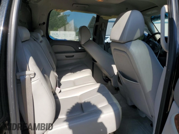 2007 Chevrolet Avalanche LTZ with VIN 3GNEC12057G271214, listed as a Copart auction lot 53292425 with 177,854 mi miles and Salvage title. Bid and sale history available at DreamBid. Image 10.