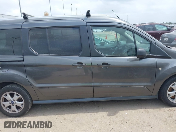 2015 Ford Transit Connect XLT z VIN NM0GE9F71F1184535, wystawiony jako IAAI lot #41949582 z przebiegiem 117 702 mil mil oraz . Historia ofert i sprzedaży dostępna na DreamBid. Obrazek 13.