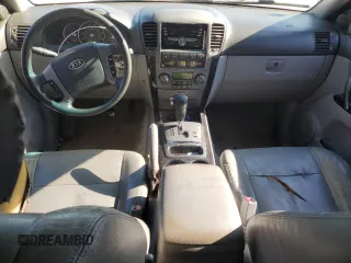 2007 Kia Sorento LX z VIN KNDJD736275669305, wystawiony jako Copart lot #85305954 z przebiegiem 217 513 mil mil oraz Szkoda całkowita • Salvage title. Historia ofert i sprzedaży dostępna na DreamBid. Obrazek 8.