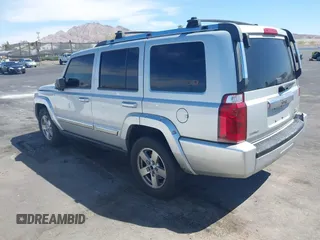 2006 Jeep Commander Limited with VIN 1J8HH58226C253433, listed as a IAAI auction lot 42028340 with 132,387 mi miles. Bid and sale history available at carsss.com. Image 3.