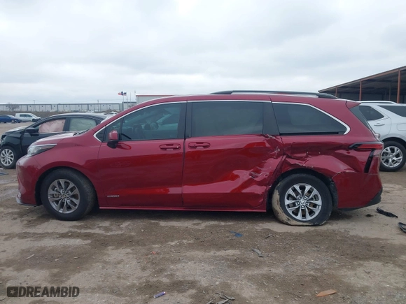 2021 Toyota Sienna LE with VIN 5TDKRKEC5MS025881, listed as a IAAI auction lot 41565581 with 1 mi miles. Bid and sale history available at carsss.com. Image 14.