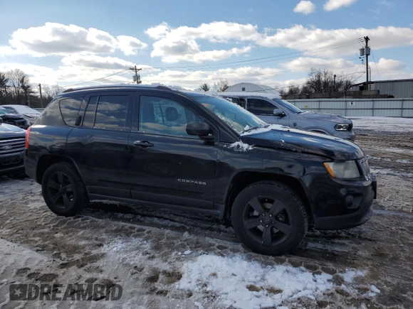 2014 Jeep Compass Latitude with VIN 1C4NJDEB2ED538655, listed as a Copart auction lot 44679255 with 138,426 mi miles and Clean Title. Bid and sale history available at carsss.com. Image 4.