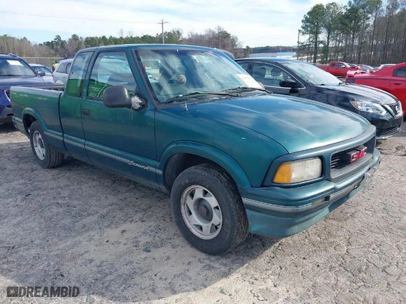 1997 GMC Sonoma SLS with VIN 1GTCS19X4V8528209, listed as a IAAI auction lot 41576867 with 217,993 mi miles. Bid and sale history available at carsss.com. Image 1.