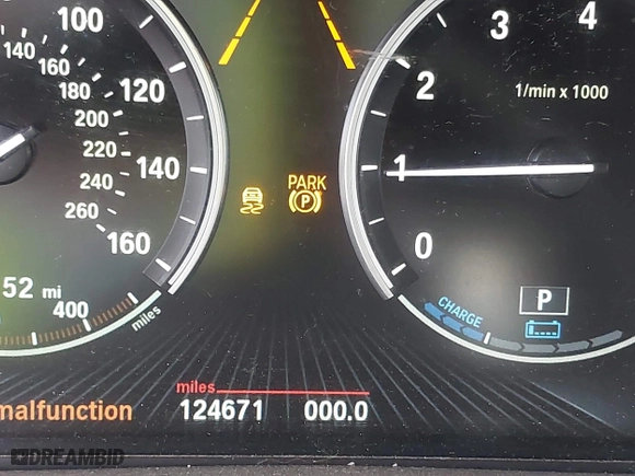 2018 BMW X5 xDrive40e iPerformance with VIN 5UXKT0C58J0V99415, listed as a IAAI auction lot 41391474 with 124,671 mi miles. Bid and sale history available at carsss.com. Image 16.