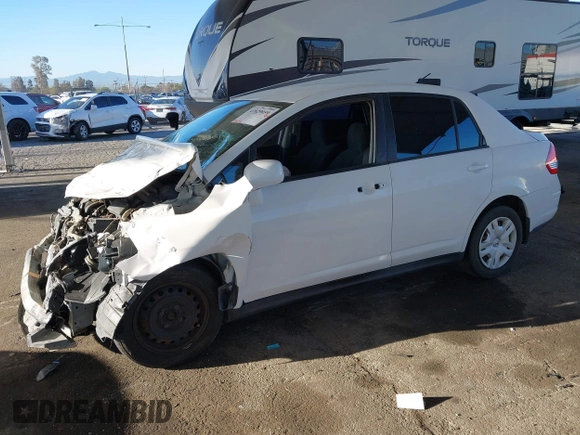 2011 Nissan Versa 1.8 S with VIN 3N1BC1AP9BL417255, listed as a IAAI auction lot 41829059 with 91,273 mi miles. Bid and sale history available at carsss.com. Image 17.