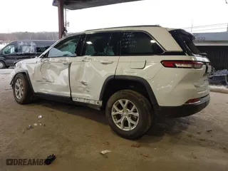 2023 Jeep Grand Cherokee Limited with VIN 1C4RJHBG7PC517396, listed as a IAAI auction lot 41250784 with 39,170 mi miles. Bid and sale history available at carsss.com. Image 3.