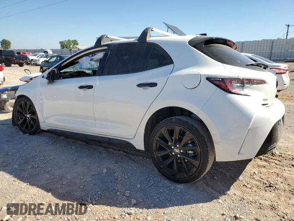 2022 Toyota Corolla Hatchback SE with VIN JTND4MBE5N3189994, listed as a Copart auction lot 68361523 with 22,038 mi miles and Salvage Title. Bid and sale history available at carsss.com. Image 2.