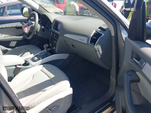 2013 Audi Q5 Premium Plus with VIN WA1LFAFP3DA102165, listed as a IAAI auction lot 41702688 with 96,672 mi miles. Bid and sale history available at carsss.com. Image 5.