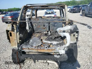 2021 Ford Bronco с VIN 1FMDE5DH5MLB01194, выставлен на аукционе Copart как лот 55064155 с пробегом Не указан миль и На запчасти • Non repairable. История ставок и продаж доступна на DreamBid. Изображение 6.