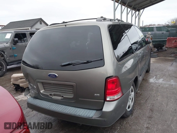 2005 Ford Freestar SE z VIN 2FMZA51625BA54311, wystawiony jako IAAI lot #41120117 z przebiegiem 139 647 mil mil oraz . Historia ofert i sprzedaży dostępna na DreamBid. Obrazek 17.