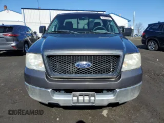 2004 Ford F-150 XL with VIN 1FTRF12W94NC39665, listed as a Copart auction lot 45469065 with 215,278 mi miles and Clean Title. Bid and sale history available at carsss.com. Image 5.