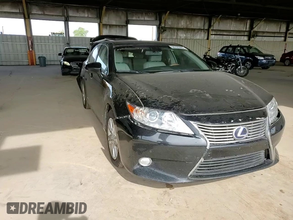 2013 Lexus ES 300h z VIN JTHBW1GG0D2015445, wystawiony jako Copart lot #56705365 z przebiegiem 118 446 mil mil oraz Szkoda całkowita • Salvage title. Historia ofert i sprzedaży dostępna na DreamBid. Obrazek 13.