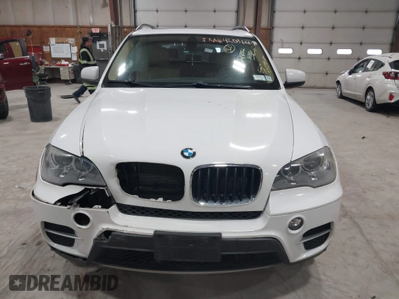 2012 BMW X5 35i z VIN 5UXZV4C54CL748257, wystawiony jako IAAI lot #42036669 z przebiegiem 122 438 mil mil oraz . Historia ofert i sprzedaży dostępna na DreamBid. Obrazek 12.