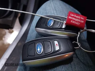 2021 Subaru Ascent Premium z VIN 4S4WMAFDXM3420217, wystawiony jako IAAI lot #41520991 z przebiegiem 54 782 mil mil oraz . Historia ofert i sprzedaży dostępna na DreamBid. Obrazek 11.