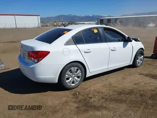 2014 Chevrolet Cruze LS with VIN 1G1PA5SG3E7281771, listed as a IAAI auction lot 42024334 with 189,918 mi miles and . Bid and sale history available at DreamBid. Image 4.