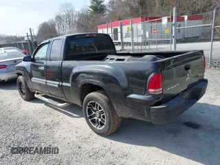 2006 Mitsubishi Raider LS with VIN 1Z7HC22K56S561574, listed as a IAAI auction lot 41757412 with 216,559 mi miles. Bid and sale history available at carsss.com. Image 3.