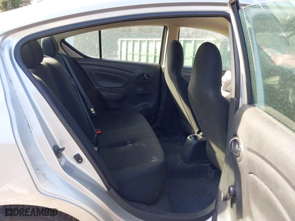 2015 Nissan Versa SV with VIN 3N1CN7AP0FL859686, listed as a IAAI auction lot 41410423 with 147,092 mi miles. Bid and sale history available at carsss.com. Image 8.
