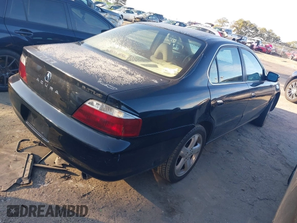2003 Acura TL Type S with VIN 19UUA56863A082597, listed as a IAAI auction lot 41280414 with 228,892 mi miles. Bid and sale history available at carsss.com. Image 4.