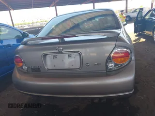 2003 Nissan Maxima SE z VIN JN1DA31D43T512898, wystawiony jako IAAI lot #42111179 z przebiegiem 210 817 mil mil oraz . Historia ofert i sprzedaży dostępna na DreamBid. Obrazek 16.