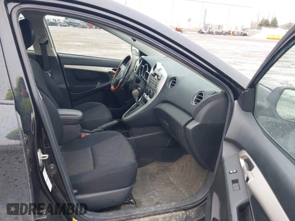 2009 Pontiac Vibe with VIN 5Y2SM67009Z476313, listed as a IAAI auction lot 41662520 with 89,130 mi miles. Bid and sale history available at carsss.com. Image 5.