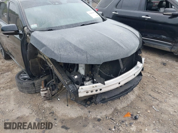 2019 Acura MDX Technology with VIN 5J8YD4H03KL025724, listed as a IAAI auction lot 39401800 with 66,988 mi miles and . Bid and sale history available at DreamBid. Image 6.