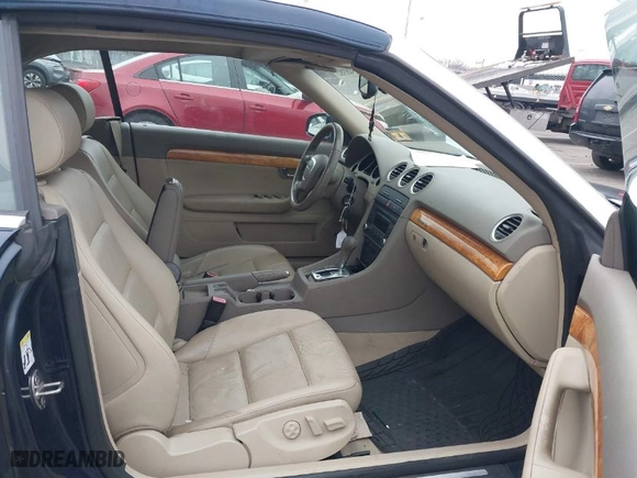 2009 Audi A4 2.0T with VIN WAUDF48H29K010559, listed as a IAAI auction lot 41548382 with 153,839 mi miles. Bid and sale history available at carsss.com. Image 5.