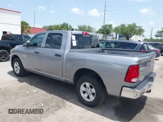 2023 Ram 1500 SLT z VIN 1C6RR7LG0PS517769, wystawiony jako IAAI lot #42451307 z przebiegiem 49 931 mil mil oraz . Historia ofert i sprzedaży dostępna na DreamBid. Obrazek 3.