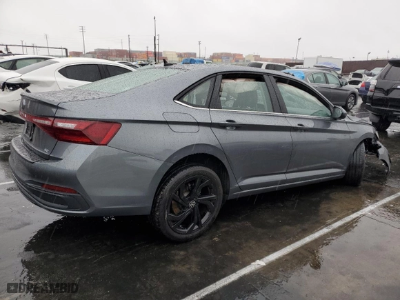 2025 Volkswagen Jetta SE with VIN 3VW7X7BU7SM010962, listed as a Copart auction lot 45216075 with 2,410 mi miles and Salvage Title. Bid and sale history available at carsss.com. Image 3.
