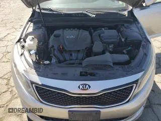2015 Kia Optima LX z VIN 5XXGM4A72FG451508, wystawiony jako Copart lot #55628795 z przebiegiem 125 947 mil mil oraz Szkoda całkowita • Salvage title. Historia ofert i sprzedaży dostępna na DreamBid. Obrazek 11.