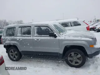 2015 Jeep Patriot Latitude с VIN 1C4NJRFBXFD183487, выставлен на аукционе IAAI как лот 41252110 с пробегом 197 980 миль миль и . История ставок и продаж доступна на DreamBid. Изображение 14.