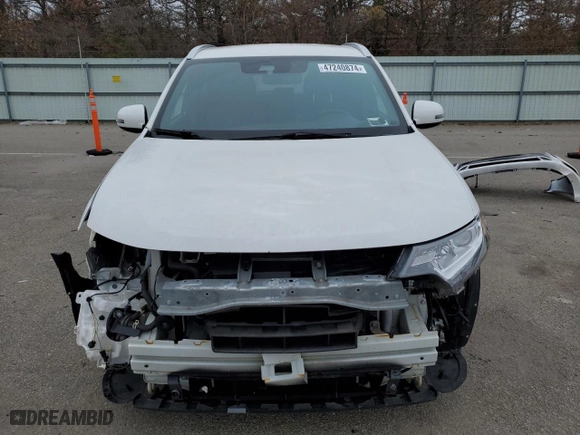 2020 Mitsubishi Outlander PHEV SEL with VIN JA4J24A50LZ041674, listed as a Copart auction lot 47240874 with 90,800 mi miles. Bid and sale history available at carsss.com. Image 5.