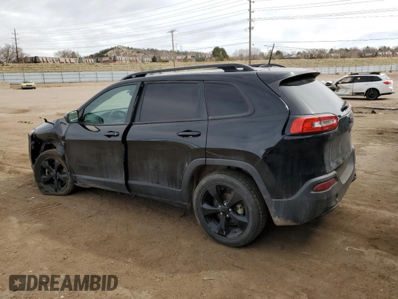 2018 Jeep Cherokee Latitude Tech Connect with VIN 1C4PJLCBXJD552982, listed as a Copart auction lot 49945225 with 157,930 mi miles and Salvage title. Bid and sale history available at DreamBid. Image 2.