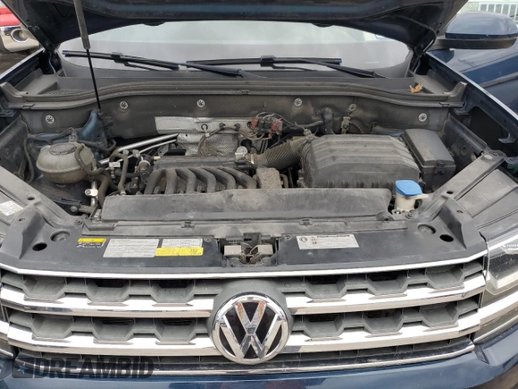 2018 Volkswagen Atlas S z VIN 1V2AR2CA9JC588635, wystawiony jako Copart lot #77385294 z przebiegiem 120 300 mil mil oraz Szkoda całkowita • Salvage title. Historia ofert i sprzedaży dostępna na DreamBid. Obrazek 12.