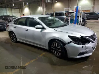 2018 Nissan Altima SV with VIN 1N4AL3AP0JC125062, listed as a Copart auction lot 82849554 with 122,830 mi miles and Clean Title. Bid and sale history available at DreamBid. Image 4.