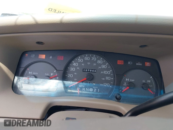 2004 Mercury Grand Marquis LS Premium z VIN 2MEFM75W34X674542, wystawiony jako IAAI lot #42018186 z przebiegiem 137 944 mil mil oraz . Historia ofert i sprzedaży dostępna na DreamBid. Obrazek 7.