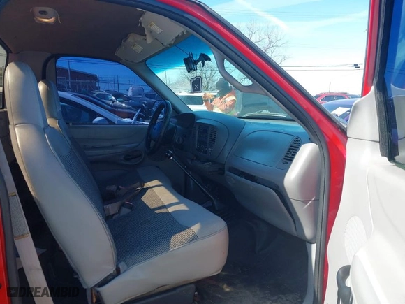 1998 Ford F-150 Standard with VIN 1FTZF1721WNB94505, listed as a IAAI auction lot 41622741 with 162,774 mi miles. Bid and sale history available at carsss.com. Image 5.