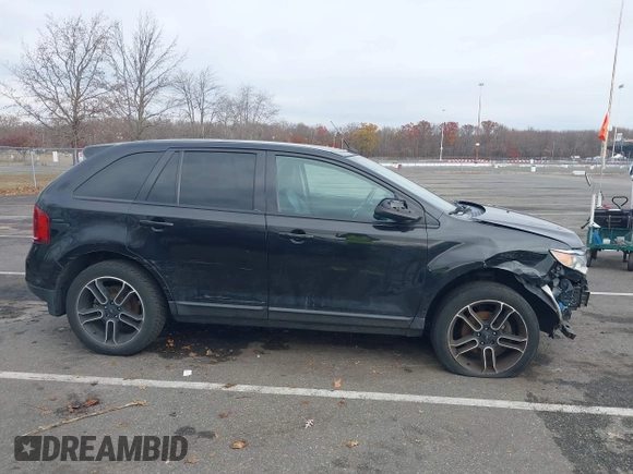 2014 Ford Edge SEL with VIN 2FMDK3JC2EBB19711, listed as a IAAI auction lot 40906115 with 125,027 mi miles. Bid and sale history available at carsss.com. Image 12.