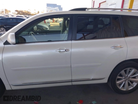 2013 Toyota Highlander Limited z VIN JTEDC3EH1D2012964, wystawiony jako IAAI lot #41666516 z przebiegiem 231 737 mil mil oraz . Historia ofert i sprzedaży dostępna na DreamBid. Obrazek 14.