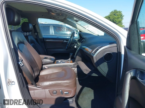 2011 Audi Q7 Premium Plus with VIN WA1LMAFE6BD003047, listed as a IAAI auction lot 42641335 with 213,023 mi miles and . Bid and sale history available at DreamBid. Image 5.