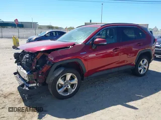 2021 Toyota RAV4 Hybrid LE with VIN 4T3B6RFV3MU047815, listed as a IAAI auction lot 41803677 with 98,992 mi miles. Bid and sale history available at carsss.com. Image 2.