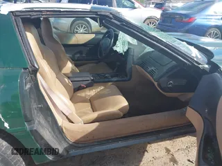 1995 Chevrolet Corvette z VIN 1G1YY22P6S5111944, wystawiony jako IAAI lot #40221508 z przebiegiem 119 243 mil mil oraz . Historia ofert i sprzedaży dostępna na DreamBid. Obrazek 5.