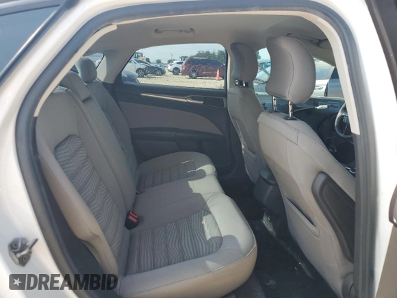 2016 Ford Fusion S z VIN 3FA6P0G76GR314485, wystawiony jako Copart lot #54860325 z przebiegiem 88 010 mil mil oraz Szkody całkowita. Historia ofert i sprzedaży dostępna na DreamBid. Obrazek 10.