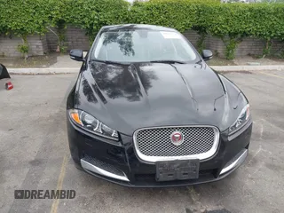 2015 Jaguar XF V6 Portfolio with VIN SAJWA0F77F8U65737, listed as a IAAI auction lot 42078529 with 62,229 mi miles. Bid and sale history available at carsss.com. Image 13.