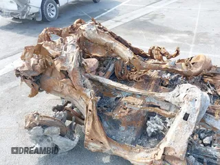 2024 Volvo XC40 Plus z VIN YV4ER3XL4R2263975, wystawiony jako IAAI lot #42098379 z przebiegiem Nie podano mil oraz . Historia ofert i sprzedaży dostępna na DreamBid. Obrazek 7.