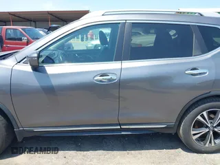 2017 Nissan Rogue SL с VIN 5N1AT2MT0HC748412, выставлен на аукционе IAAI как лот 42310325 с пробегом 94 514 миль миль и . История ставок и продаж доступна на DreamBid. Изображение 15.