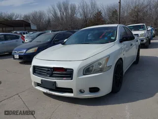 2012 Nissan Maxima 3.5 SV with VIN 1N4AA5AP3CC811262, listed as a IAAI auction lot 41584517 with 172,823 mi miles. Bid and sale history available at carsss.com. Image 2.