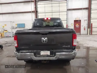 2020 Ram 2500 Big Horn with VIN 3C6UR5DJ8LG298134, listed as a IAAI auction lot 41705639 with 85,130 mi miles. Bid and sale history available at carsss.com. Image 16.